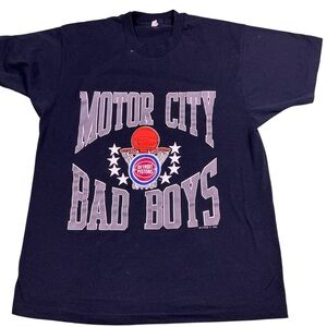 Vintage 80s Detroit Pistons Motor City Bad Boys NBA single stitch T-shirt USA